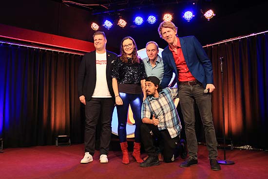 Kabarettist Ralf Winkelbeiner, Comedienne & Autorin Helene Bockhorst, Kabarettist Johann König, Moderator und Autor Christian Schulte-Loh, Stand Up Comedian Salim Samatou  (©Foto. Martin Schmitz)